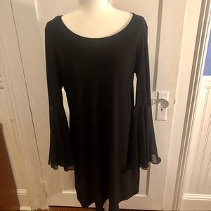 Roz & Ali black dress